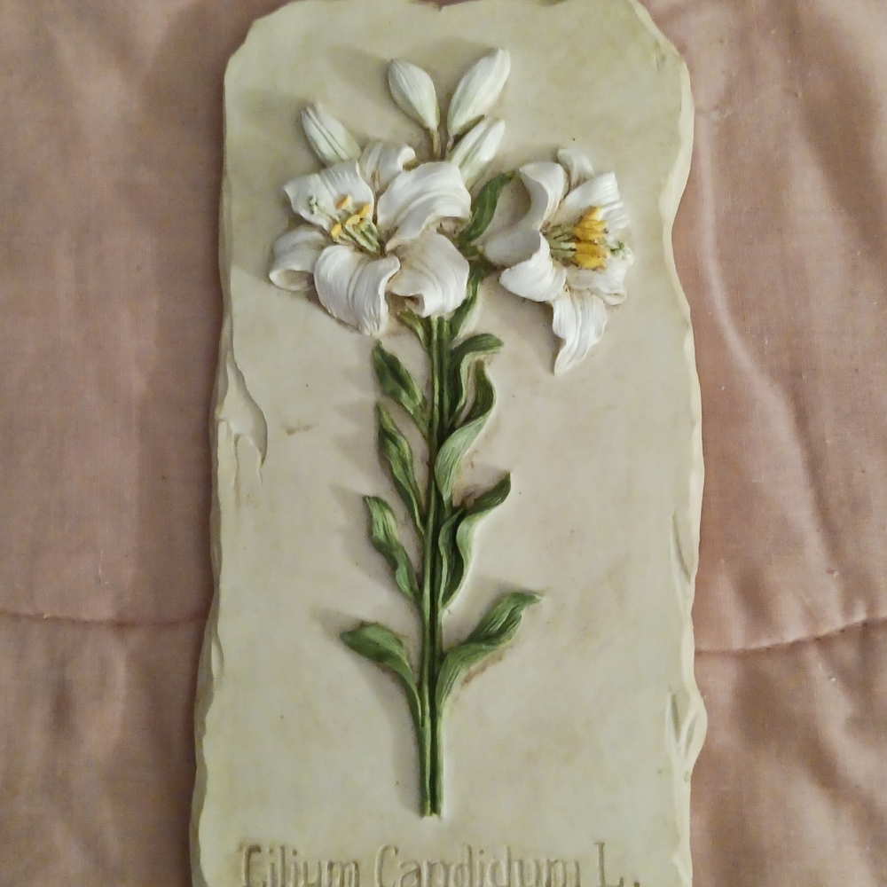 Set of 2 Lily Flower & Rose Decorative Wall Hangings – DECOLINE New York… - Picture 9 of 12
